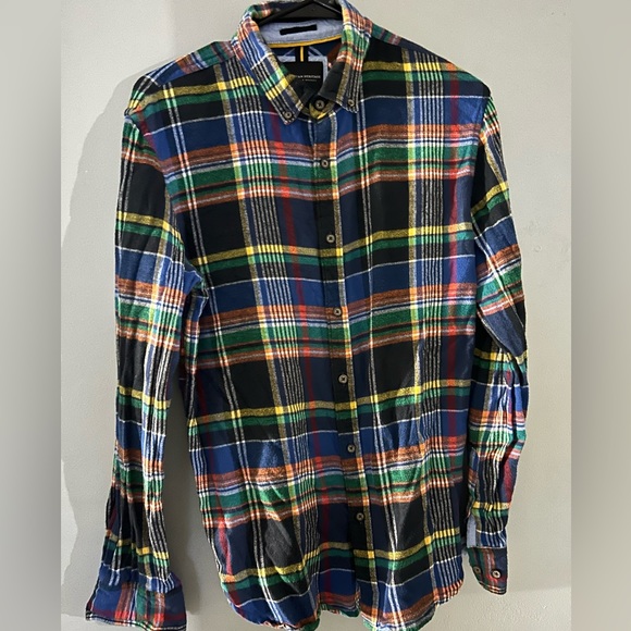 Long-sleeve Button-down Flannel - Picture 1 of 2